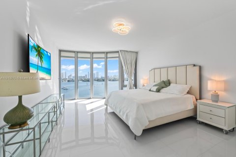 Copropriété à vendre à North Miami Beach, Floride: 2 chambres, 169.83 m2 № 2244315 - photo 22