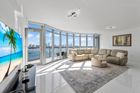 Copropriété à vendre à North Miami Beach, Floride: 2 chambres, 169.83 m2 № 2244315 - photo 5