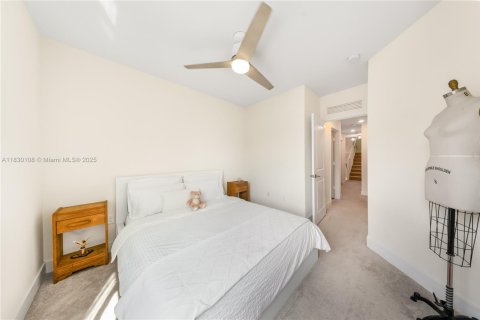 Townhouse in URBANA in Doral, Florida 3 bedrooms, 173.36 sq.m. № 1805992 - photo 29