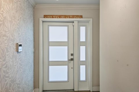 Villa ou maison à louer à West Palm Beach, Floride: 3 chambres, 158.68 m2 № 2392138 - photo 8