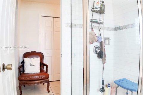 Casa en venta en Cutler Bay, Florida, 3 dormitorios, 158.4 m2 № 2003668 - foto 21