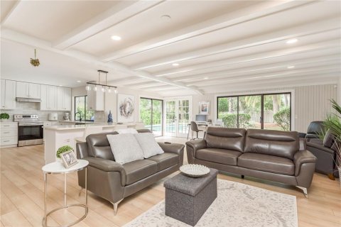 Casa en alquiler en Tampa, Florida, 4 dormitorios, 232.81 m2 № 1786851 - foto 15