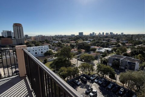 Снять в аренду кондоминиум в Майами, Флорида 2 спальни, 76.55м2, № 2005994 - фото 8