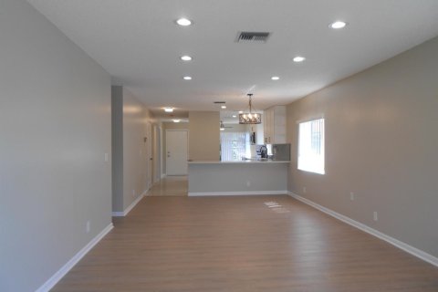 Copropriété à vendre à Delray Beach, Floride: 2 chambres, 111.95 m2 № 2397766 - photo 8