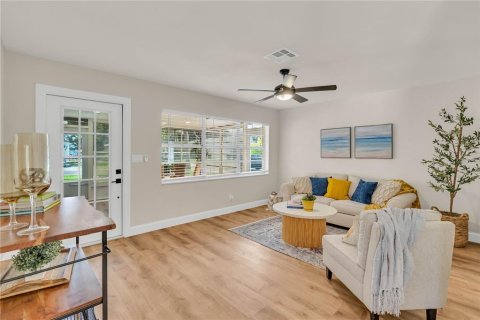 Villa ou maison à vendre à Saint Petersburg, Floride: 3 chambres, 120.31 m2 № 2092872 - photo 6