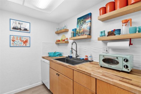 Copropriété à vendre à Leesburg, Floride: 1 chambre, 59.27 m2 № 2238326 - photo 10