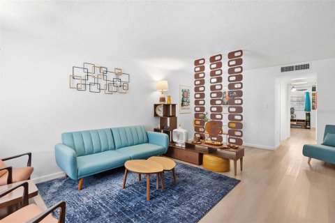 Copropriété à vendre à Leesburg, Floride: 1 chambre, 59.27 m2 № 2238326 - photo 3