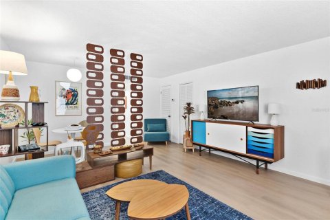 Copropriété à vendre à Leesburg, Floride: 1 chambre, 59.27 m2 № 2238326 - photo 5