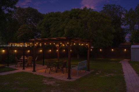 Villa ou maison à vendre à Fort Lauderdale, Floride: 4 chambres, 142.33 m2 № 2033449 - photo 8