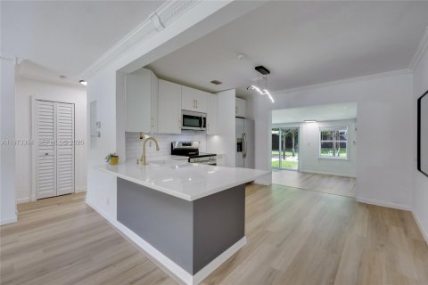 Villa ou maison à vendre à Fort Lauderdale, Floride: 4 chambres, 142.33 m2 № 2033449 - photo 5