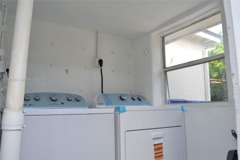 Villa ou maison à vendre à Fort Lauderdale, Floride: 4 chambres, 142.33 m2 № 2033449 - photo 20