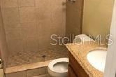 Townhouse in Ormond Beach, Florida 2 bedrooms, 66.15 sq.m. № 2202415 - photo 12