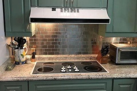 Купить виллу или дом в Норт-Порт, Флорида 3 комнаты, 148.92м2, № 2149655 - фото 10