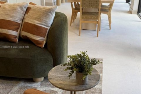 Apartamento en alquiler en Miami, Florida, 1 dormitorio № 1882379 - foto 13