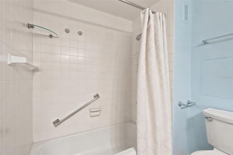 Купить кондоминиум в Клируотер, Флорида 6 комнат, 115.38м2, № 2150687 - фото 23