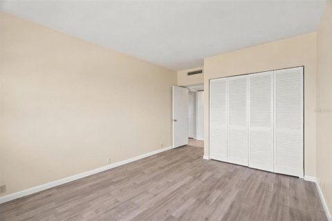 Купить кондоминиум в Клируотер, Флорида 6 комнат, 115.38м2, № 2150687 - фото 26