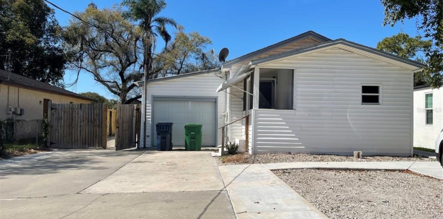 Apartment in Tampa, Florida 1 bedroom, 32.52 sq.m. № 2379753