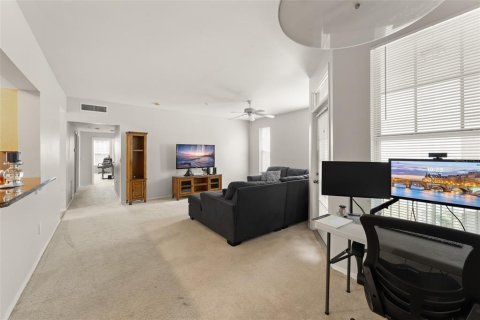 Condo in Longwood, Florida, 3 bedrooms  № 1813195 - photo 7