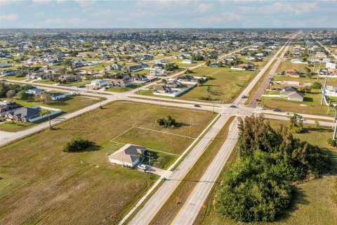 Land in Cape Coral, Florida № 1055819 - photo 13