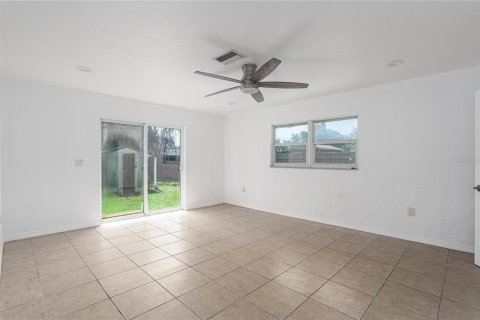 House in Bradenton, Florida 3 bedrooms, 152.92 sq.m. № 1854621 - photo 16