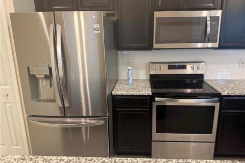 Townhouse in Sanford, Florida 3 bedrooms, 162.86 sq.m. № 1917394 - photo 4
