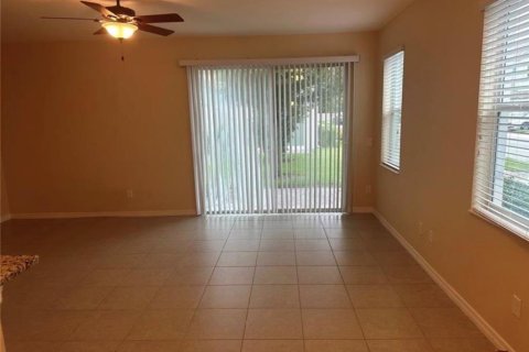 Townhouse in Sanford, Florida 3 bedrooms, 162.86 sq.m. № 1917394 - photo 2