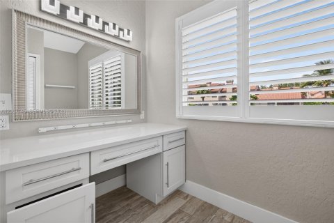 Villa ou maison à louer à Coral Springs, Floride: 4 chambres, 226.31 m2 № 2372244 - photo 28