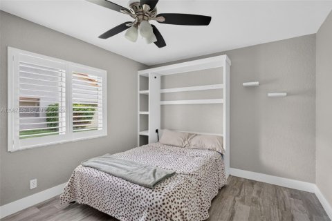 Villa ou maison à louer à Coral Springs, Floride: 4 chambres, 226.31 m2 № 2372244 - photo 30
