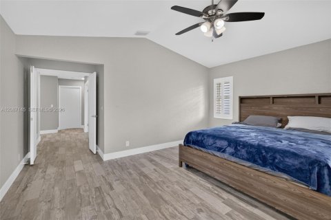 Villa ou maison à louer à Coral Springs, Floride: 4 chambres, 226.31 m2 № 2372244 - photo 26