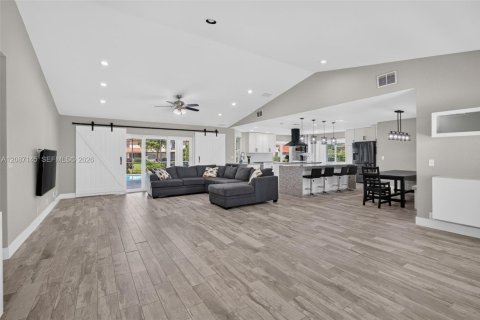 Villa ou maison à Coral Springs, Floride 4 chambres, 226.31 m2 № 2372244