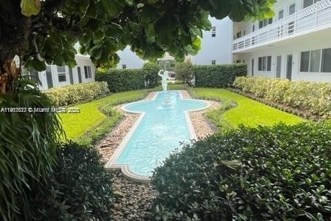 Condominio en alquiler en Bal Harbour, Florida, 23.78 m2 № 1964262 - foto 11