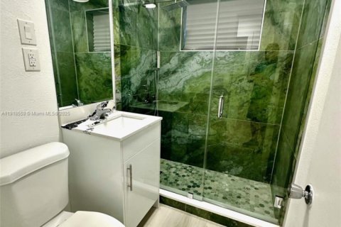 Villa ou maison à vendre à Dania Beach, Floride: 3 chambres, 118.17 m2 № 1974065 - photo 17