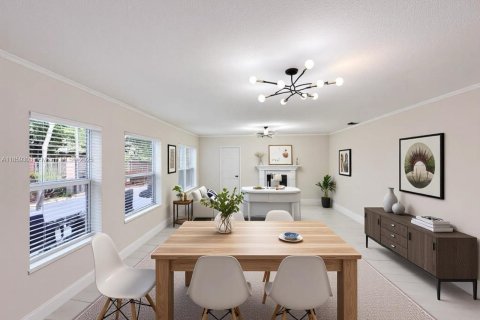 House in Fort Lauderdale, Florida 3 bedrooms, 203.27 sq.m. № 1887642 - photo 2