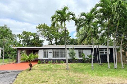 House in Fort Lauderdale, Florida 3 bedrooms, 203.27 sq.m. № 1887642 - photo 5