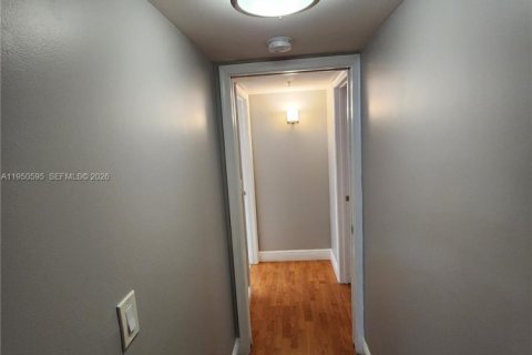 Condominio en alquiler en Miramar, Florida, 3 dormitorios, 104.52 m2 № 2006825 - foto 22