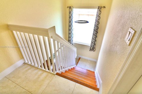 House in Miramar, Florida 6 bedrooms, 313.08 sq.m. № 1779467 - photo 15