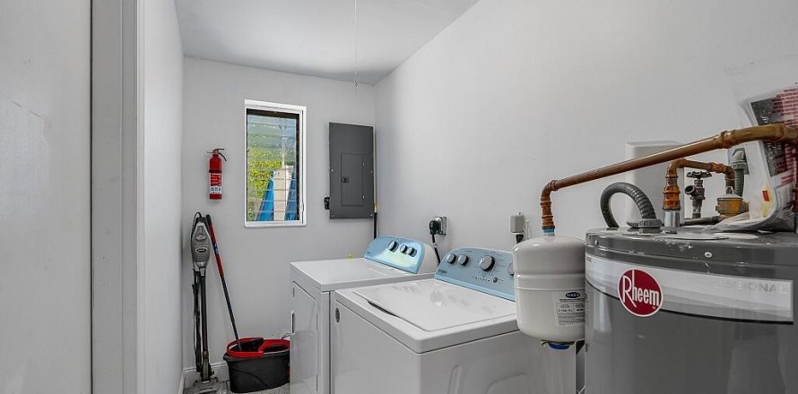 Дом в Стьюарт, Флорида 2 спальни, 99.68м2 № 1221642