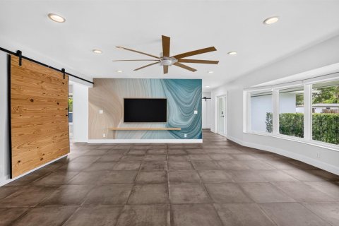 Casa en venta en Plantation, Florida, 4 dormitorios, 207.54 m2 № 2382532 - foto 11