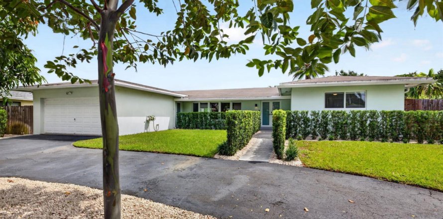 Casa en Plantation, Florida 4 dormitorios, 207.54 m2 № 2382532