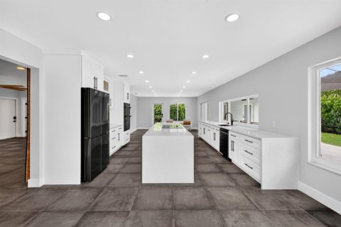 Casa en venta en Plantation, Florida, 4 dormitorios, 207.54 m2 № 2382532 - foto 19