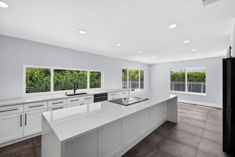 Casa en venta en Plantation, Florida, 4 dormitorios, 207.54 m2 № 2382532 - foto 21
