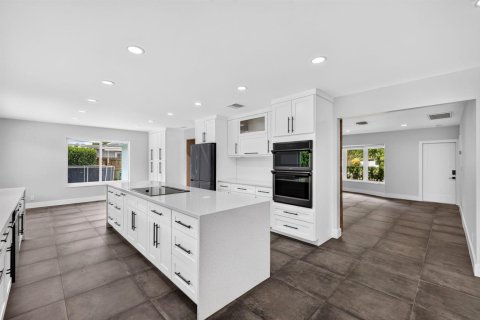 Casa en venta en Plantation, Florida, 4 dormitorios, 207.54 m2 № 2382532 - foto 16