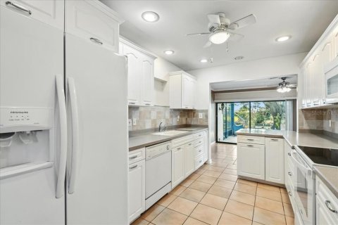 Villa ou maison à vendre à Port Charlotte, Floride: 3 chambres, 170.85 m2 № 1852639 - photo 14