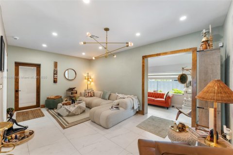 Купить виллу или дом в Майами, Флорида 3 спальни, 105.07м2, № 1854750 - фото 5