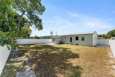 Купить виллу или дом в Майами, Флорида 3 спальни, 105.07м2, № 1854750 - фото 27