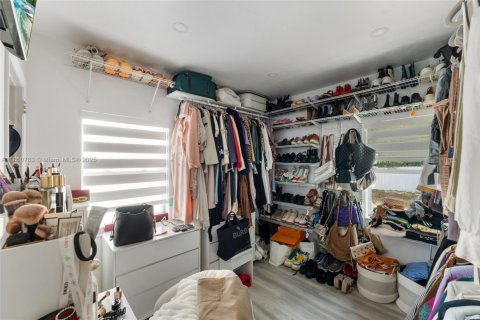 Купить виллу или дом в Майами, Флорида 3 спальни, 105.07м2, № 1854750 - фото 17