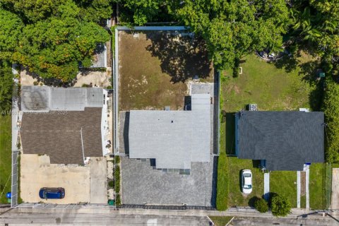 Купить виллу или дом в Майами, Флорида 3 спальни, 105.07м2, № 1854750 - фото 25