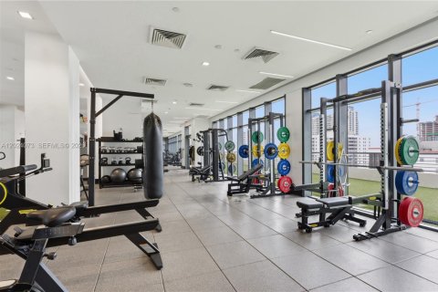 Condo in Miami, Florida, 1 bedroom  № 2252182 - photo 27