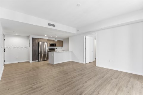 Condo in Miami, Florida, 1 bedroom  № 2252182 - photo 10