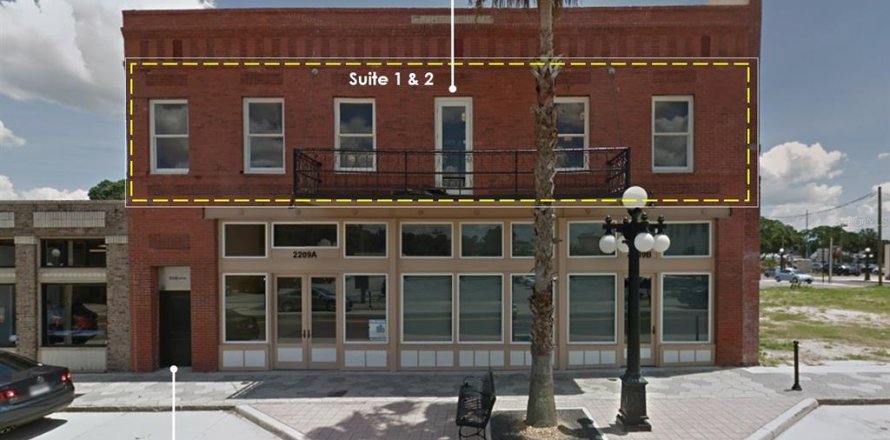 Immobilier commercial à Tampa, Floride 851.45 m2 № 584417